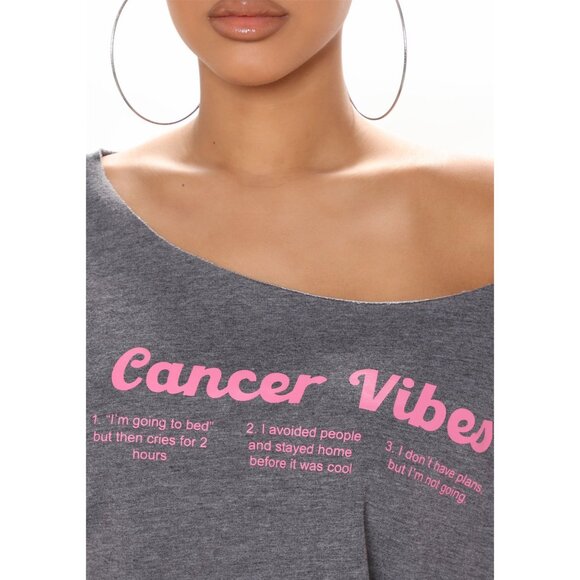 Fashion Nova ✦ Cancer Vibes Off‑Shoulder Top ✦ Charcoal Pink Zodiac Graphic S - Picture 2 of 4